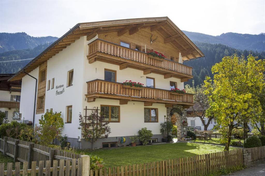 Gaestehaus Hoamatl Mayrhofen Exterior foto